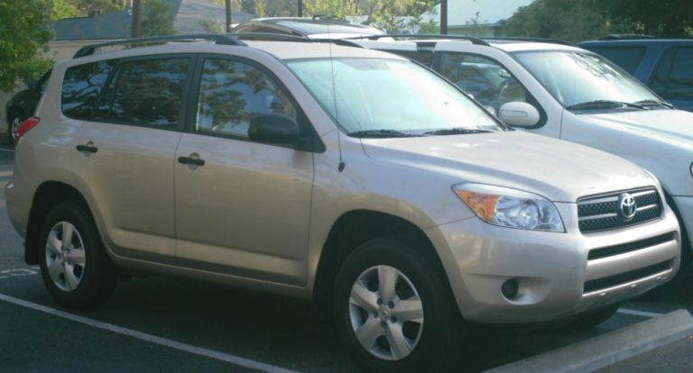 What Problems Do Toyota RAV4 Have? [3 Common Problems]