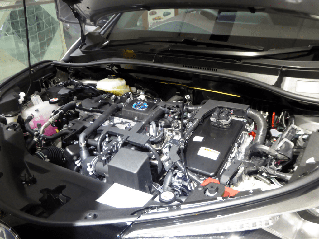 Toyota C HR engine