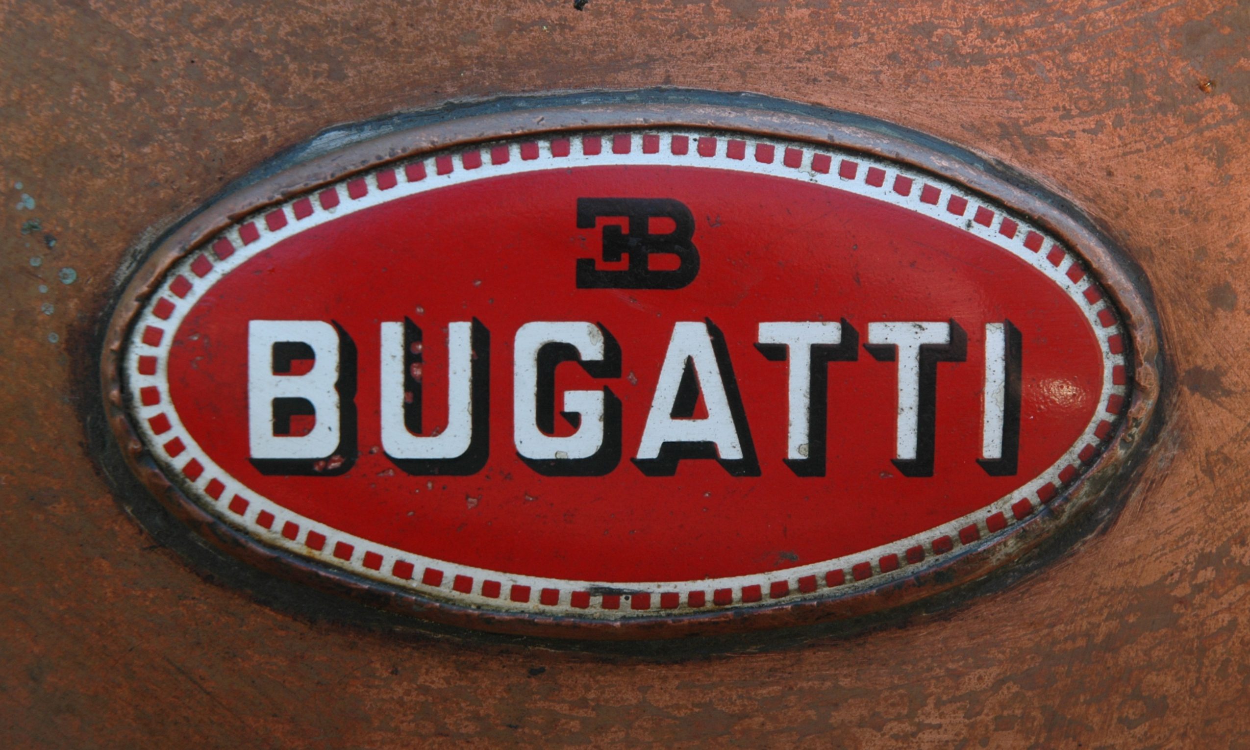 File:Bugatti TankBadge.JPG - Wikimedia Commons