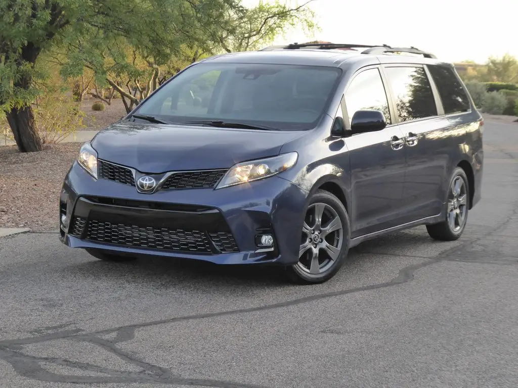 How to find the best deals on a Toyota Sienna?